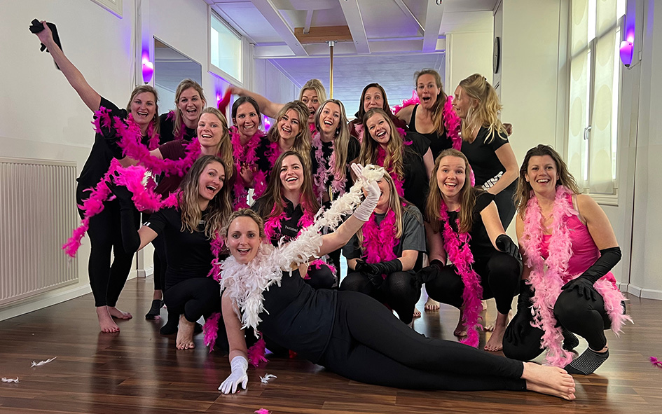 workshop groep vrijgezellenfeest burlesque